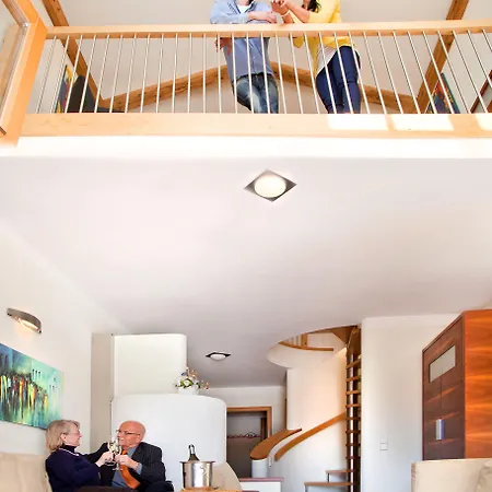 Ξενοδοχείο Binggl 4*