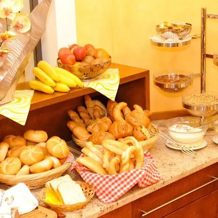 Binggl Hotel 4*